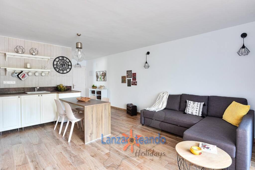 Vivienda Vacacional Cactus Коста Тегисе Екстериор снимка